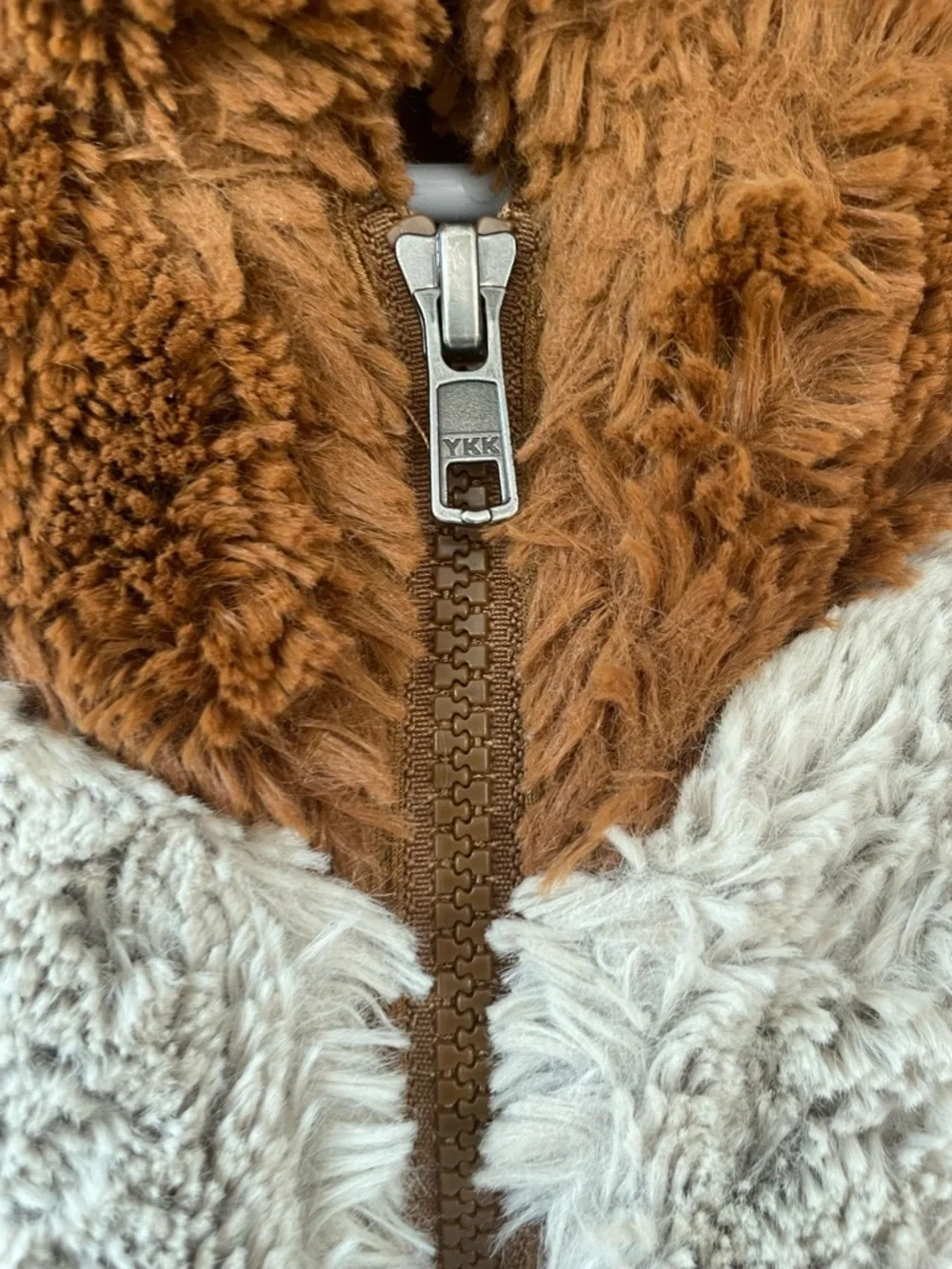 Patagonia Womens Los Gatos Fleece Vest Rare Brown Tan Camel Stripe Size XS Lined